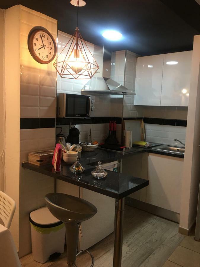 Luxury Estudio Jupiter Minerva 贝纳尔马德纳 外观 照片